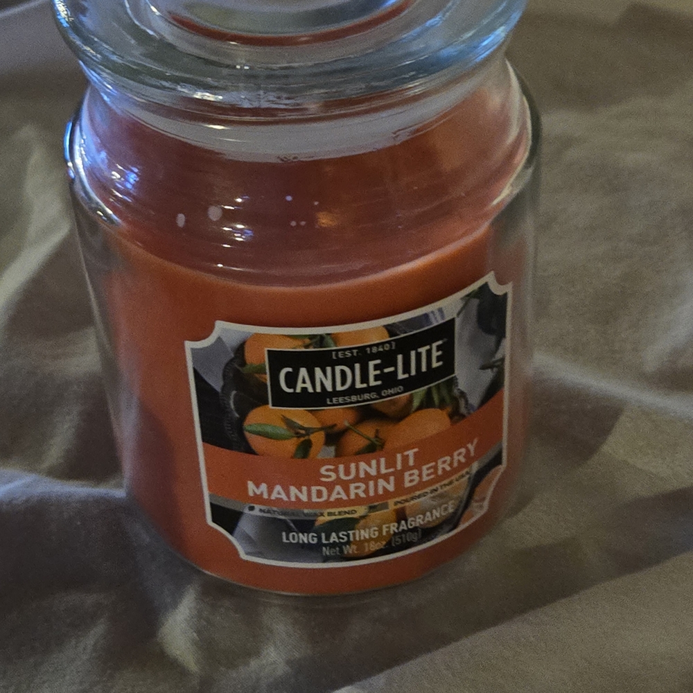 Candle-Lite Sunlit Mandarin Berry Candle